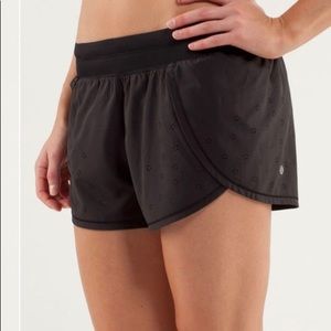 Lululemon Run: Breeze By Short *Laser Cut